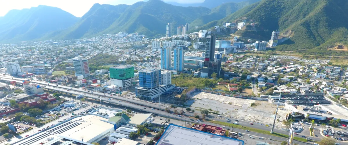 2267 Av. Lázaro Cárdenas, 64760, ,Usos Mixtos,Venta,Av. Lázaro Cárdenas,1821