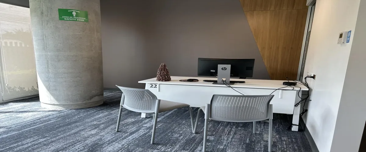 Oficina
Alquiler 
Escazú
 Plug and play.
  Clase A+.
