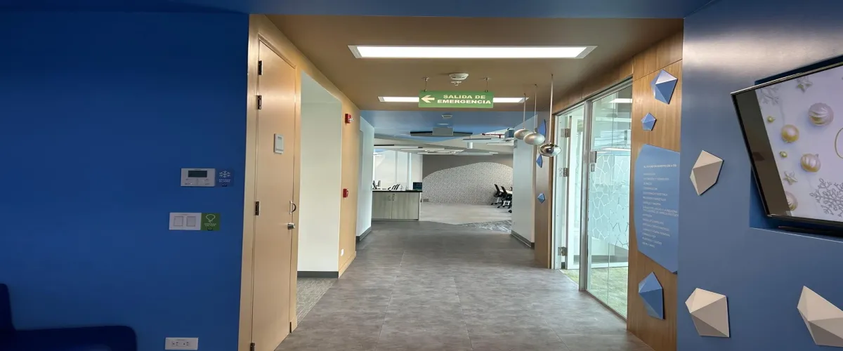 Oficina
Alquiler 
Escazú
 Plug and play.
  Clase A+.
