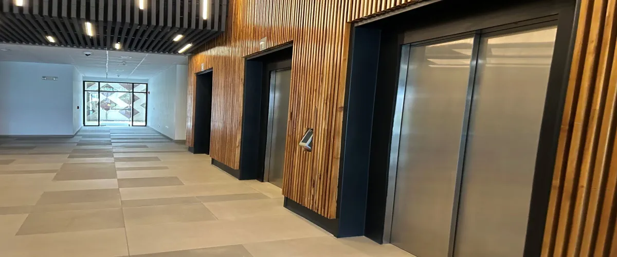 Edificio
Calle Blancos
Oficina
Clase A
Alquiler
Oficentro