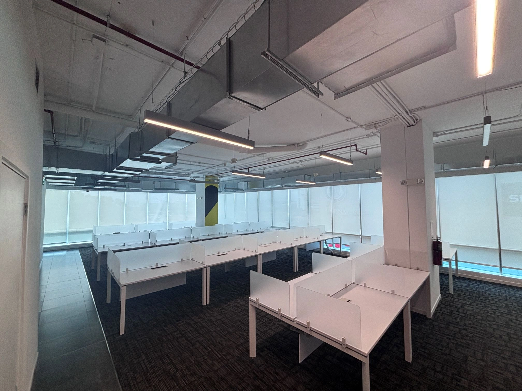 Costa del Este, Panama, 12 Habitaciones Habitaciones,7 BathroomsBathrooms,Oficinas,Renta,Plaza Real,1873