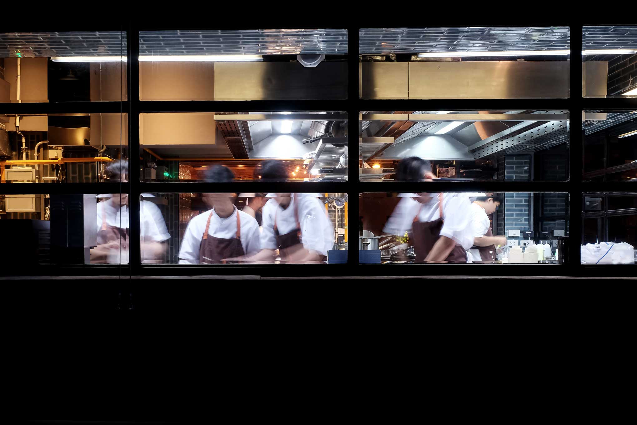 Se cocina una nueva tendencia en el retail: dark kitchen - Newmark