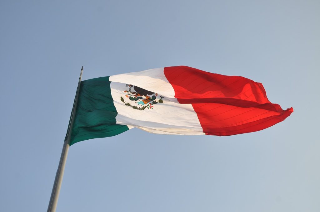 flag, mexico, mexican flag-2397121.jpg