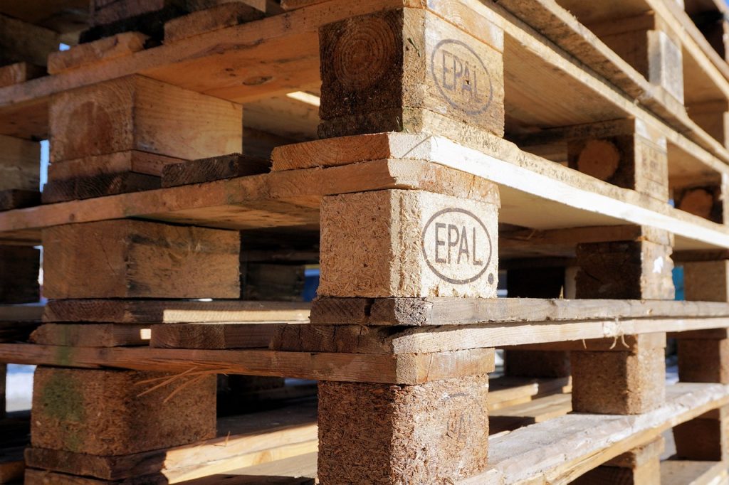 euro pallets, wood, pallets-1150267.jpg